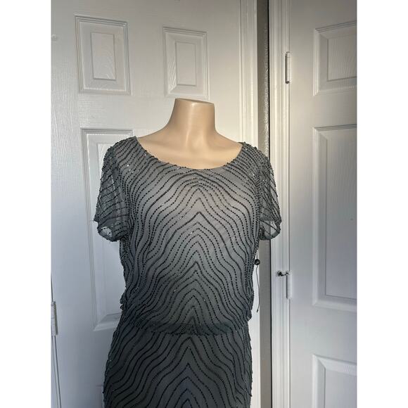Adrianna Papell Silver Blue Beaded Mesh Formal Gown Size 12 - Picture 3 of 9